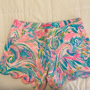 Lilly Pulitzer Size 14 - 5” Buttercup Stretch Shorts